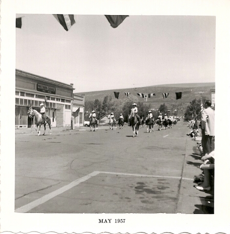Wagonettes in Parade 1957