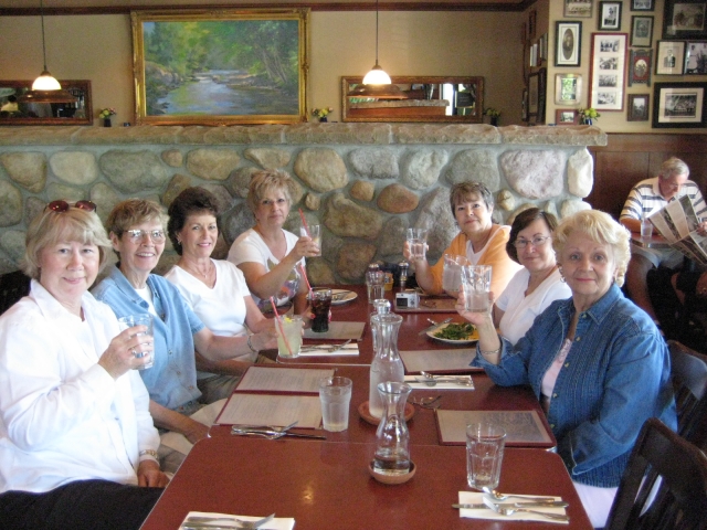 2007 Luncheon at Creektown with 59 gals Sandy Dunham Daniel, Ann Ray, Pat Herring Lucarelli, & Ellie Isitt Walker